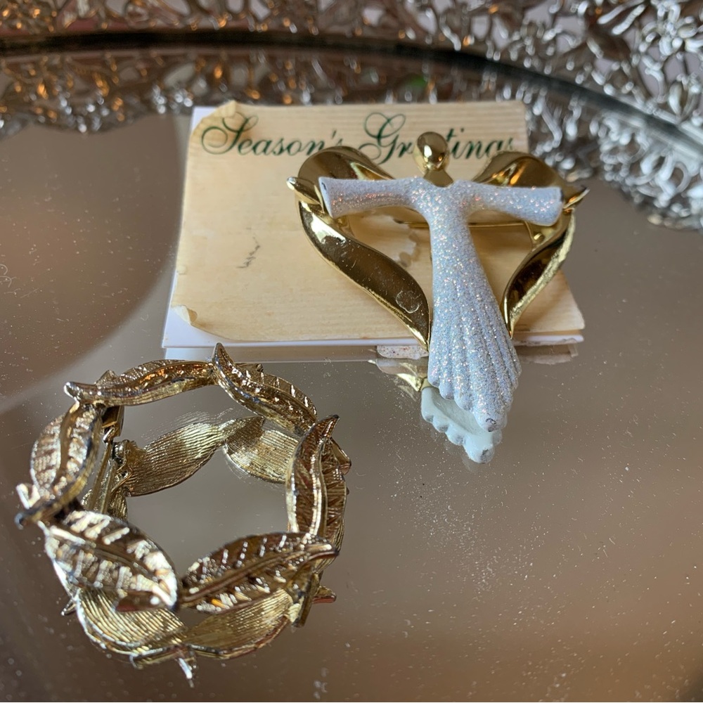 Vintage Angel with Heart Shaped Wings Brooch signed AJC Pin